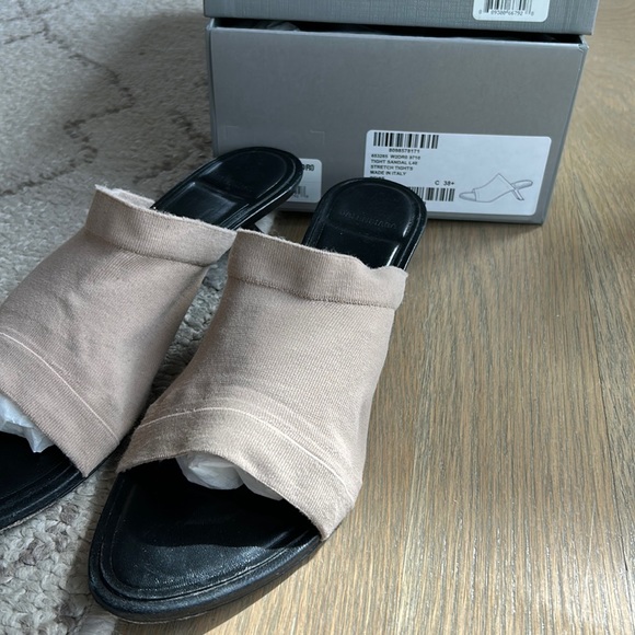 Balenciaga stretch tight sandal beige size 38.5 39 8.5 with box great condition - Picture 1 of 6